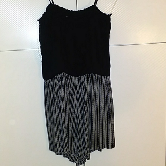 Jumpsuit Summer - Picture 3 of 6